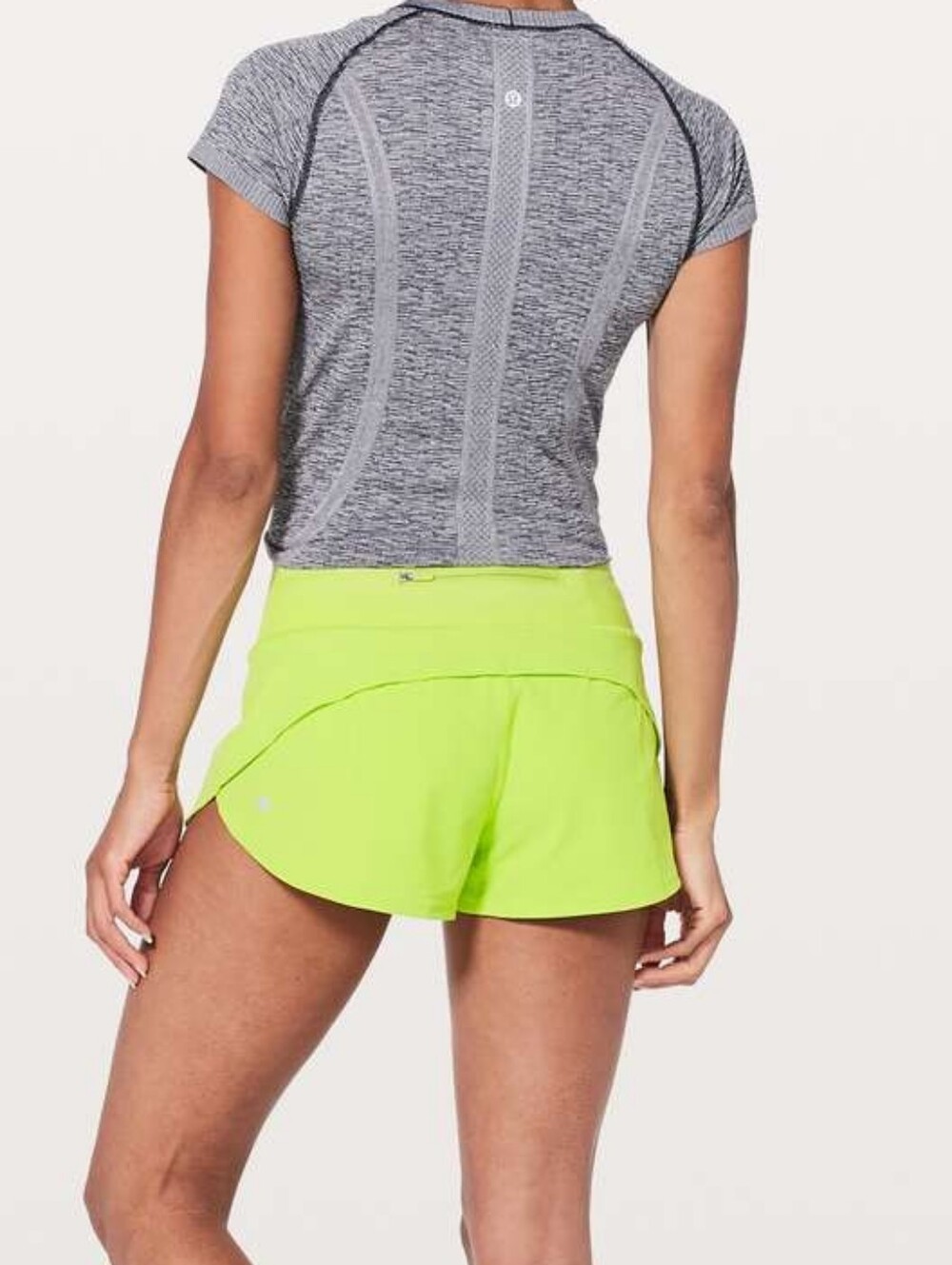 EUC Lululemon Speed Up Short *2.5"Lucid Lime Size 8